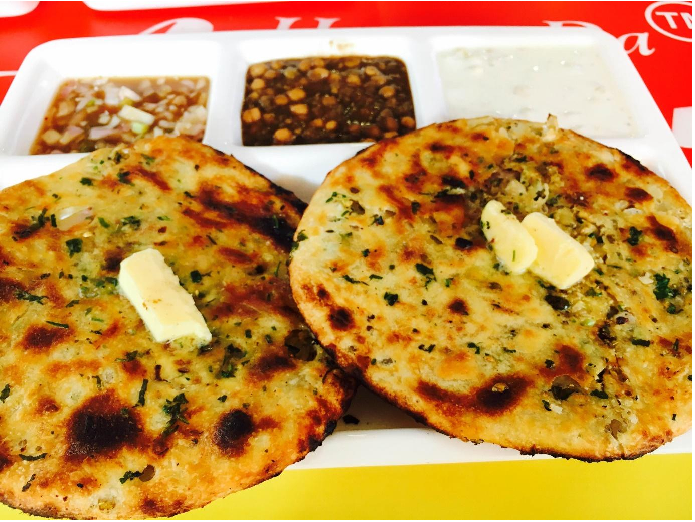 Amritsari kulcha on gurupurab