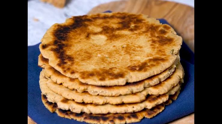 Have a happy lohri with “ gur ki roti”